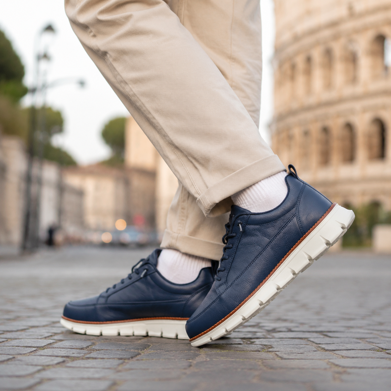 Vance Motion Sneakers